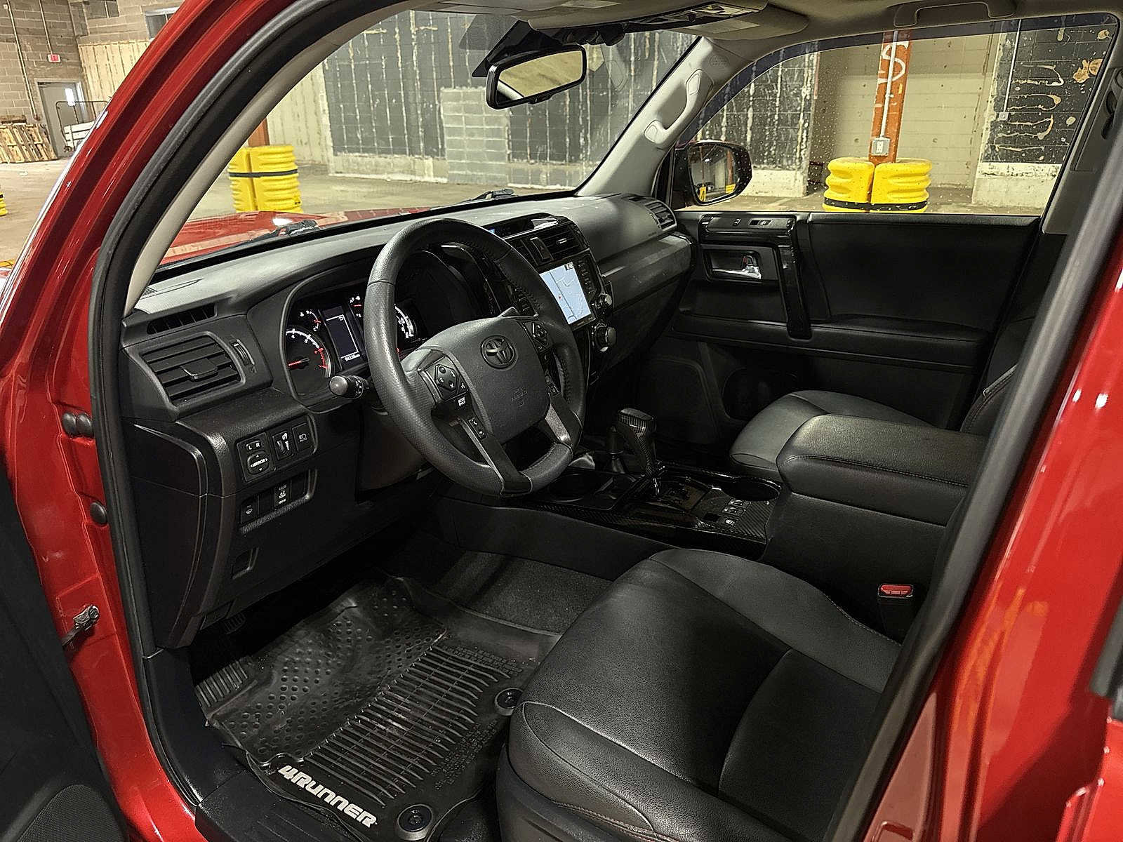 Used 2020 Toyota 4Runner TRD Off-Road Premium image 30