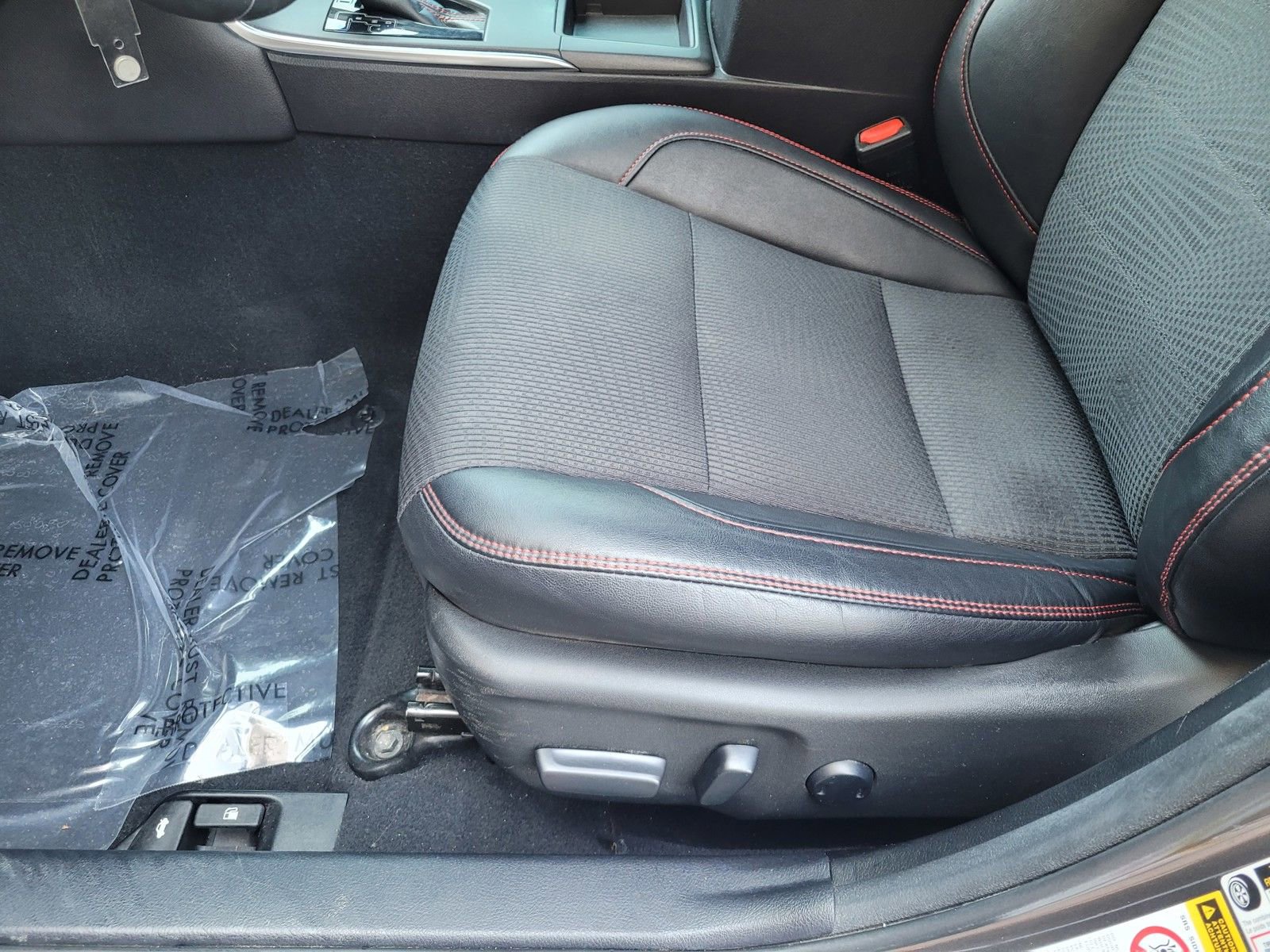 Used 2017 Toyota Camry SE FWD image 23