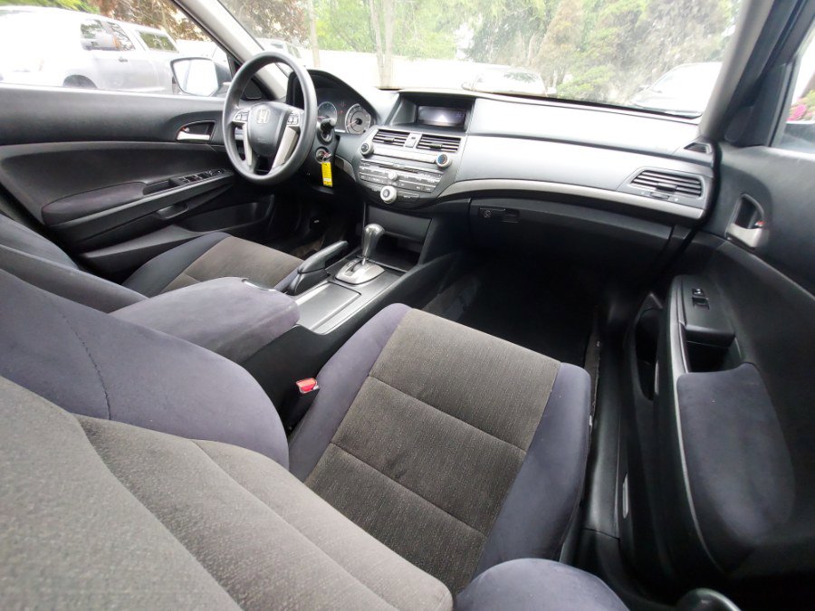 Used 2010 Honda Accord LX image 11