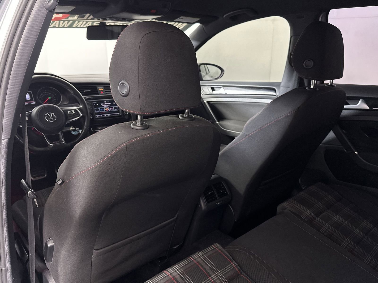 Used 2017 Volkswagen GTI S image 24