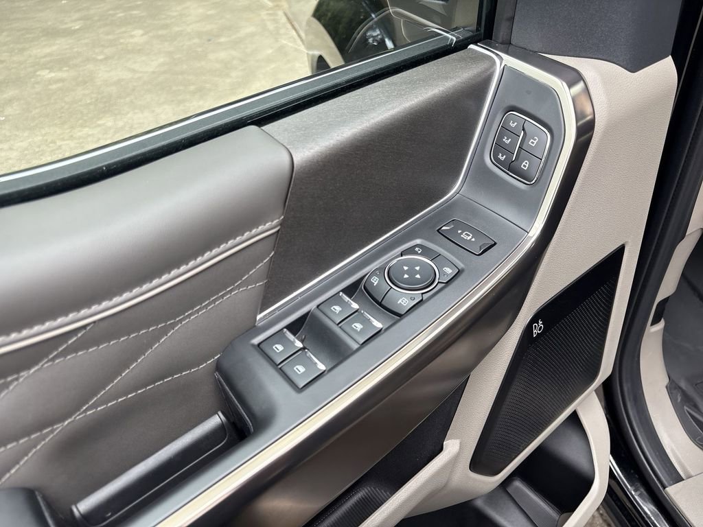 Used 2026 Ford F450 Platinum AWD/4WD image 24