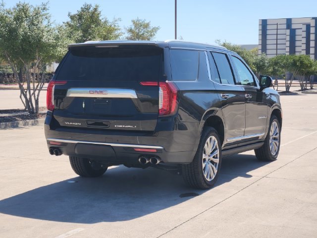 Used 2021 GMC Yukon Denali w/ Denali Premium Package AWD/4WD image 5