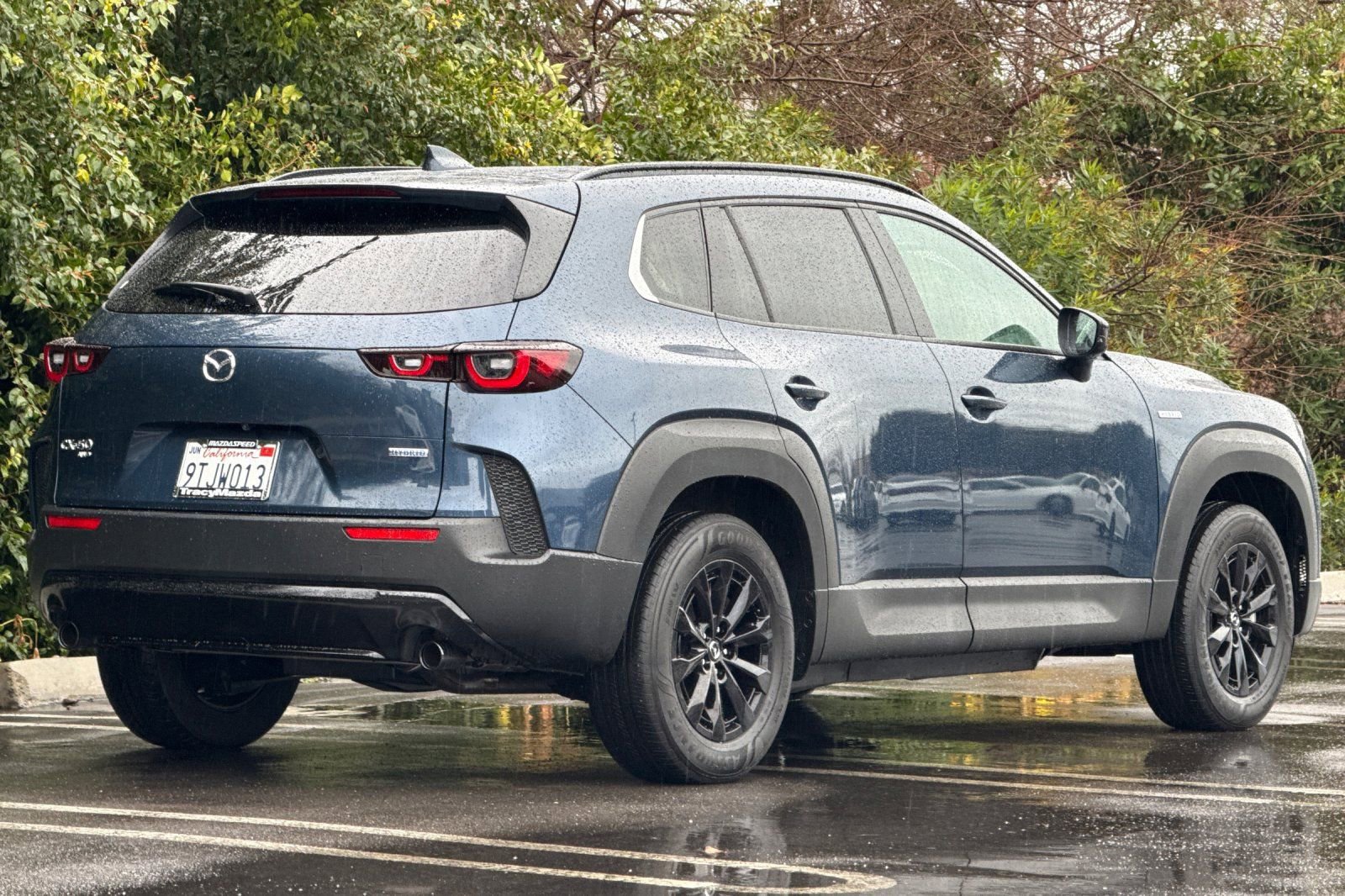 Certified 2025 MAZDA CX-50 AWD 2.5 Hybrid w/ Weather Package image 4