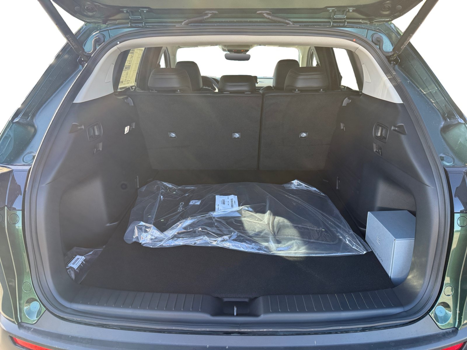 New 2026 MAZDA CX-50 AWD 2.5 S w/ Cargo Package image 17