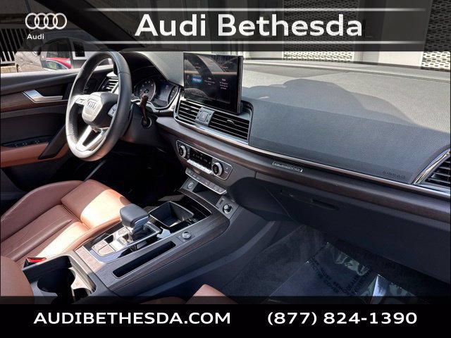 Certified 2024 Audi Q5 2.0T Premium w/ Convenience Package AWD/4WD image 11
