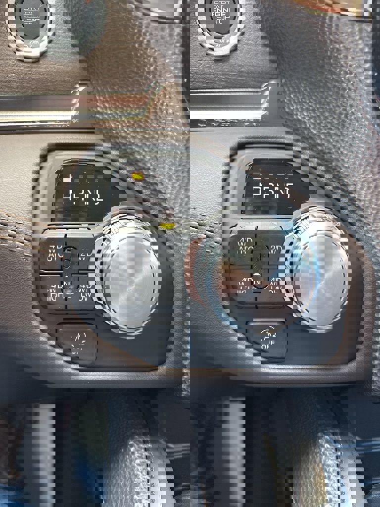 New 2026 RAM 1500 Limited w/ Bed Utility Group image 25