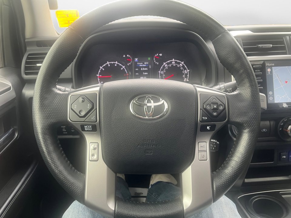 Used 2023 Toyota 4Runner SR5 Premium w/ Moonroof Package image 10