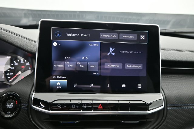 New 2026 Jeep Compass Latitude AWD/4WD image 12