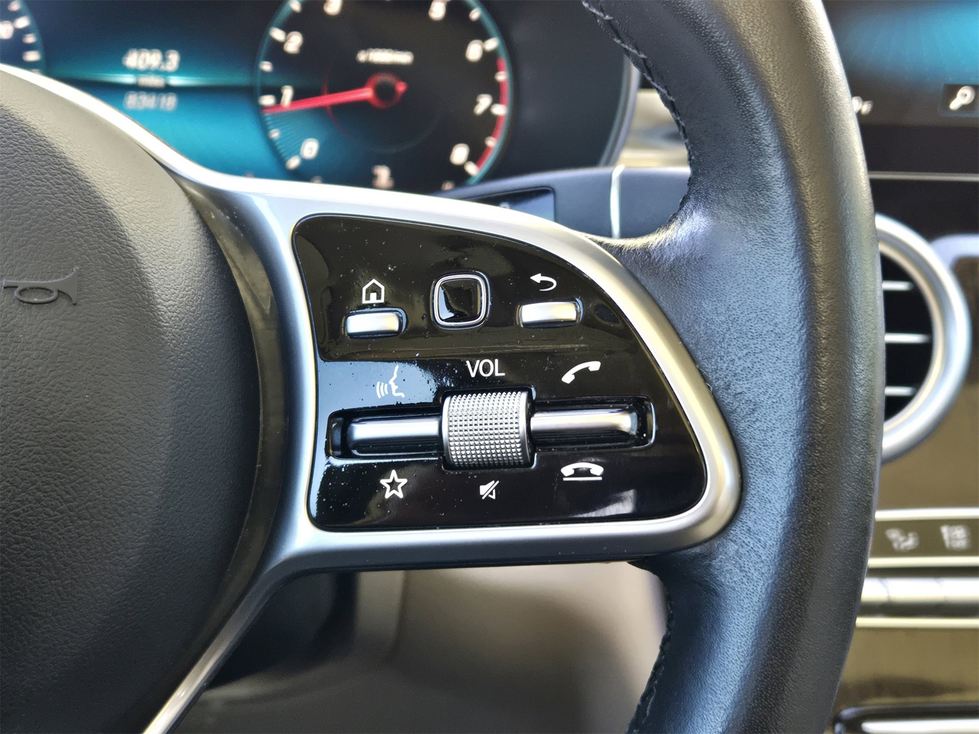 Used 2021 Mercedes-Benz GLC 300 image 26