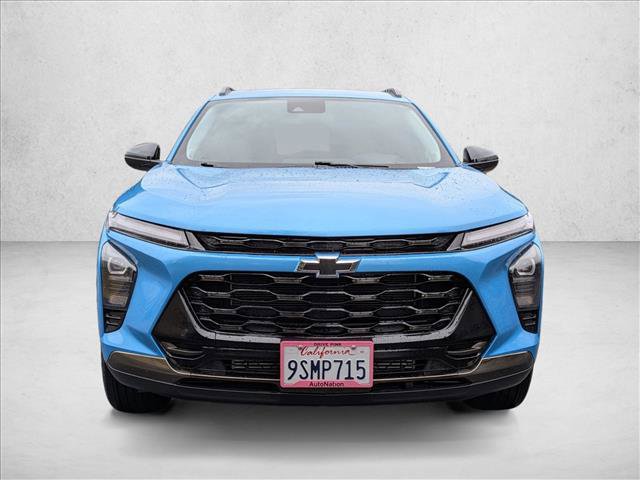 Used 2025 Chevrolet Trax ACTIV w/ Sunroof Package image 2