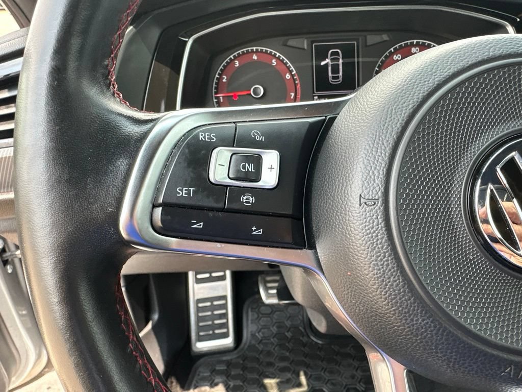 Used 2019 Volkswagen Jetta GLI FWD image 11
