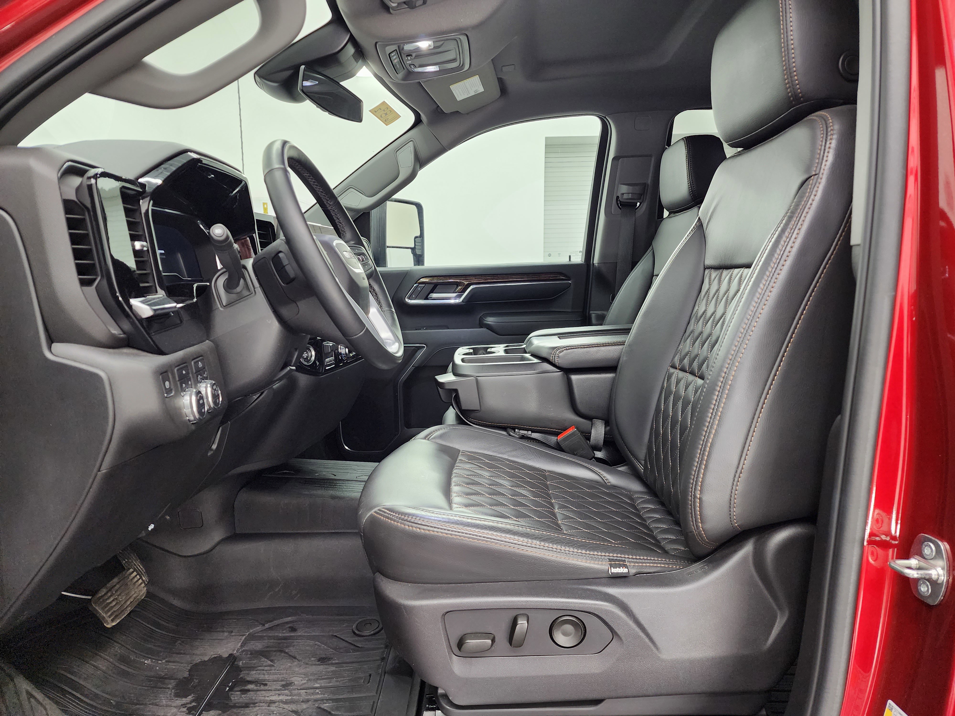 Used 2024 GMC Sierra 2500 SLE w/ SLE Value Package; image 8