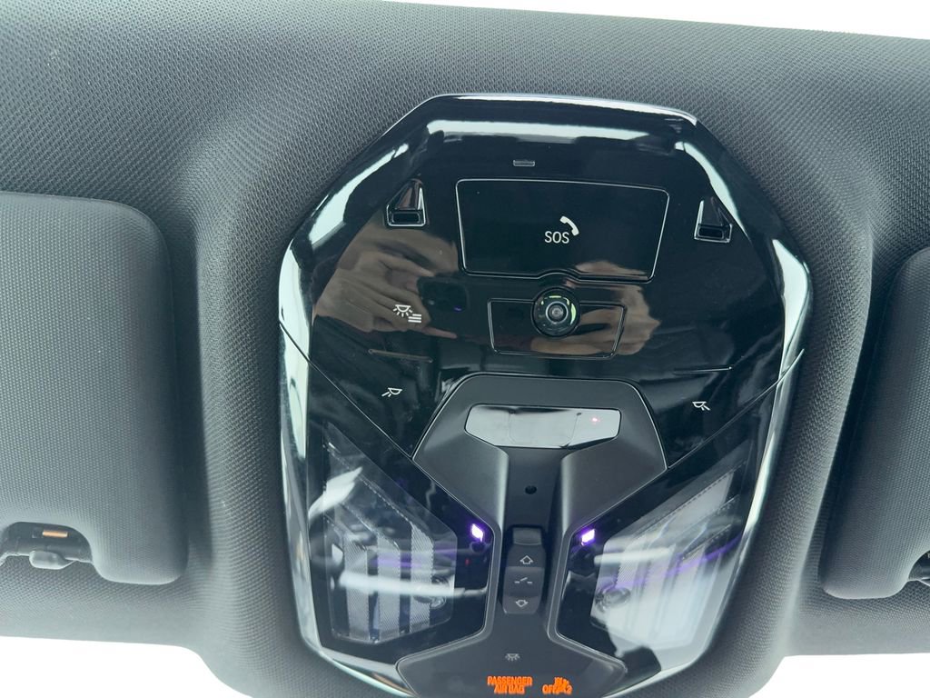 Used 2025 BMW 530i RWD image 30