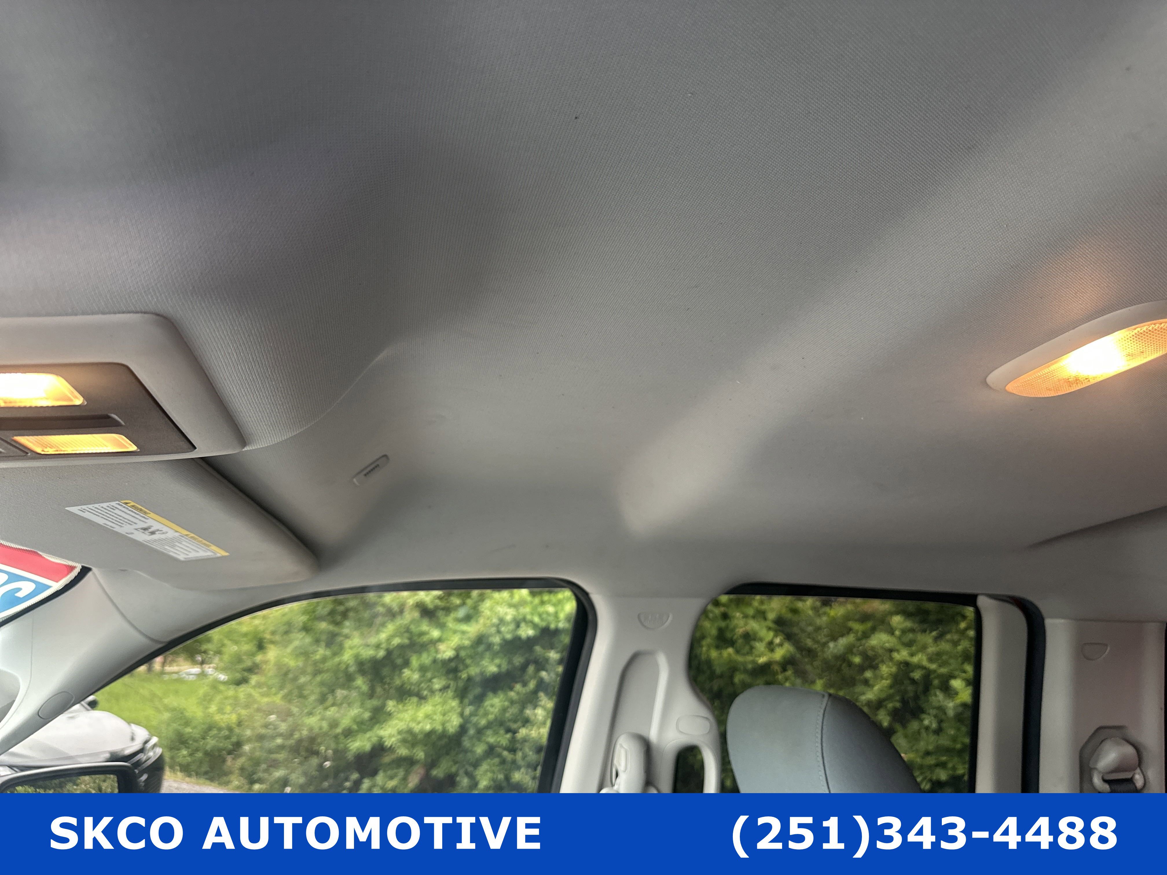 Used 2017 RAM 1500 Classic SLT image 26