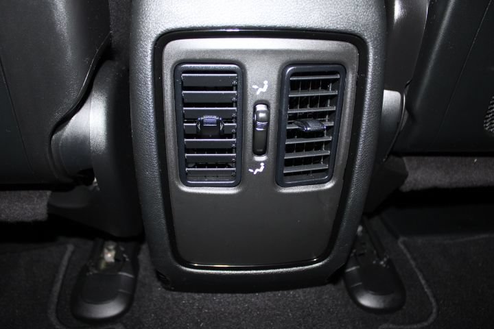 Used 2024 Dodge Durango SXT AWD/4WD image 23