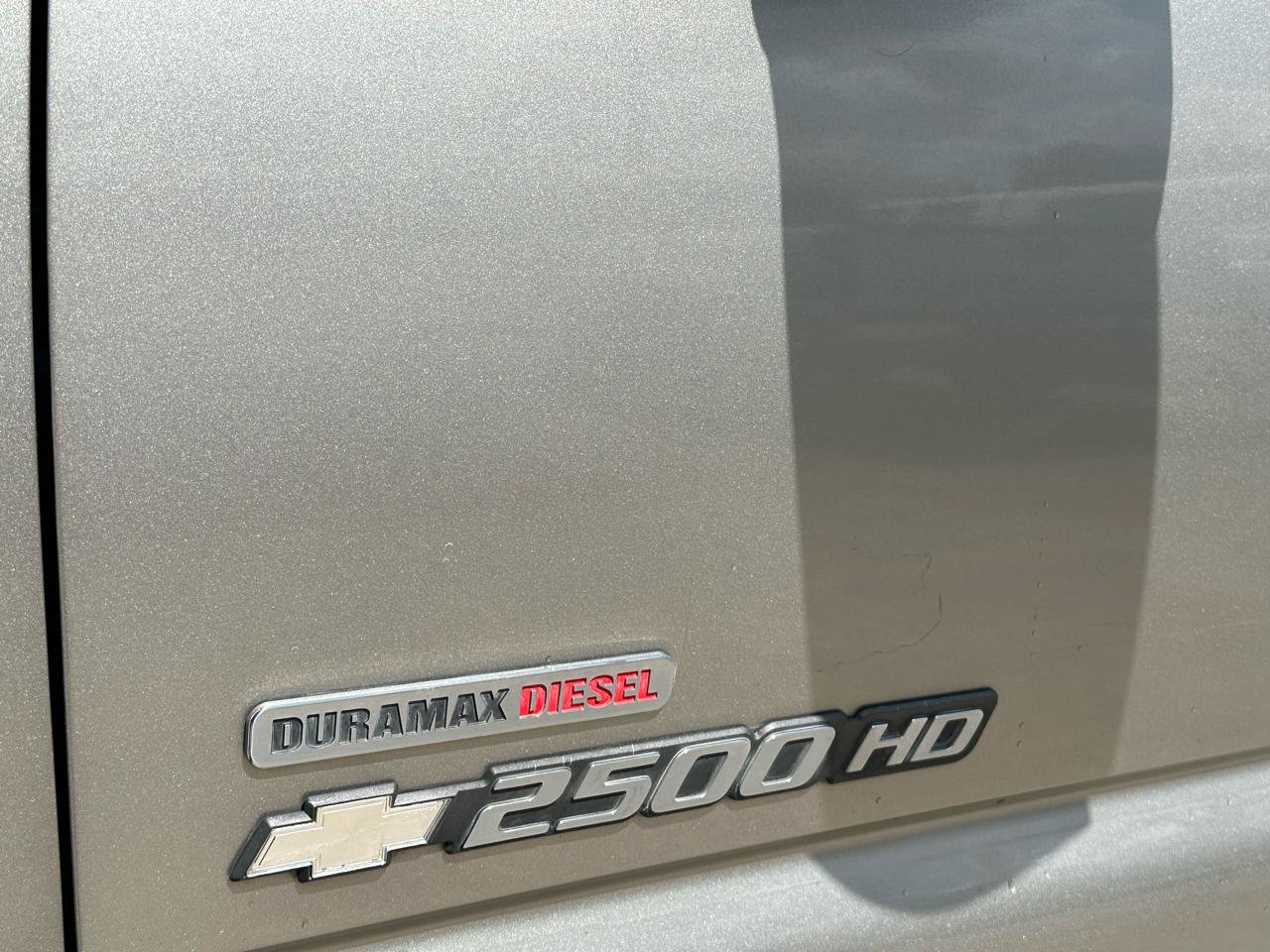 Used 2003 Chevrolet Silverado 2500 LS w/ Skid Plate Package AWD/4WD image 11