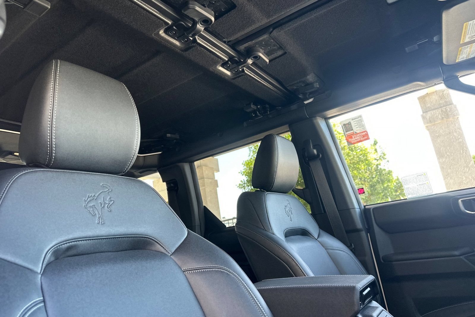 New 2026 Ford Bronco Badlands AWD/4WD image 17