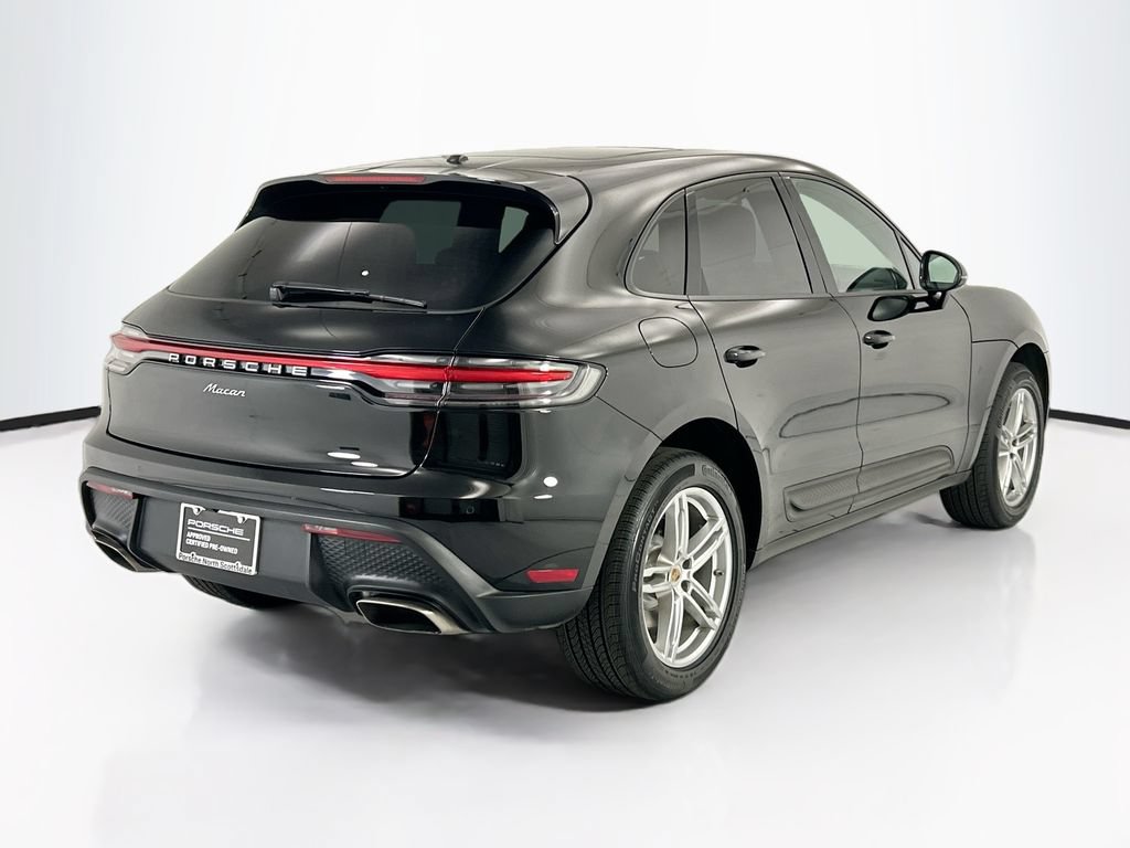 Certified 2024 Porsche Macan AWD/4WD image 7