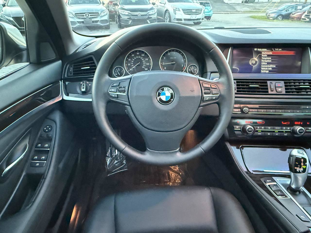 Used 2014 BMW 528i Sedan RWD image 37