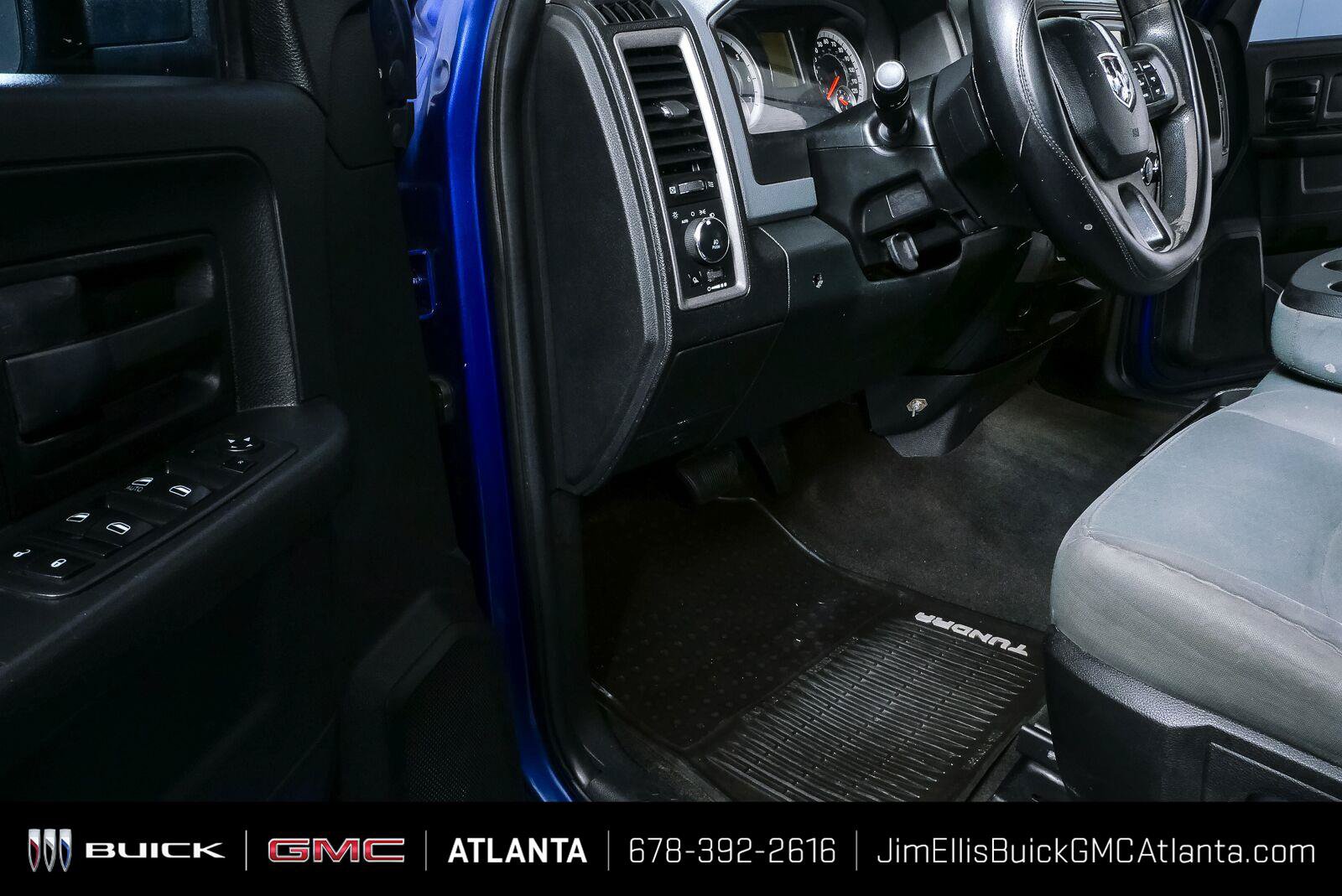 Used 2017 RAM 1500 Express w/ Express Value Package RWD image 8