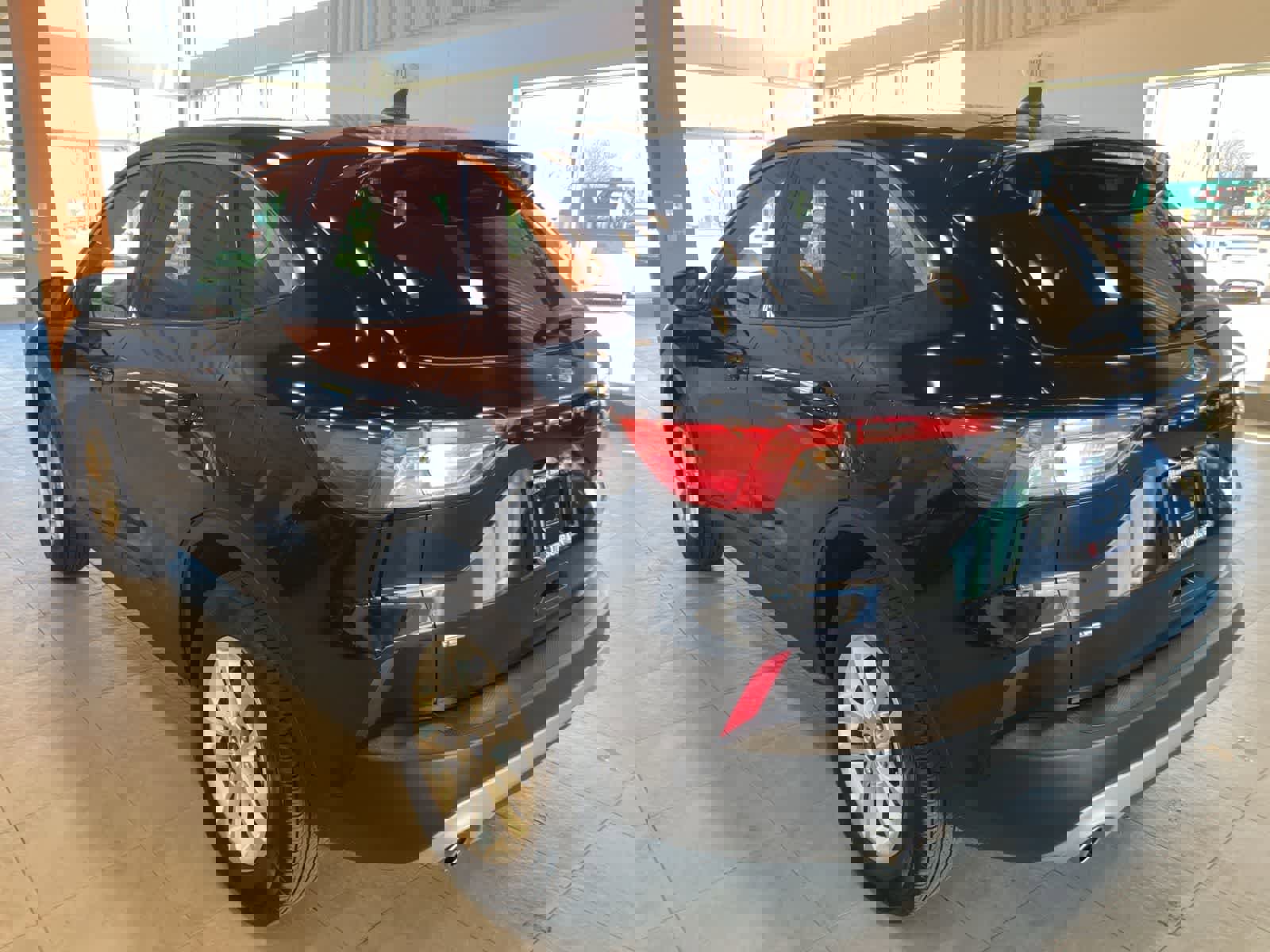 Used 2022 Ford Escape SE w/ Convenience Package image 7