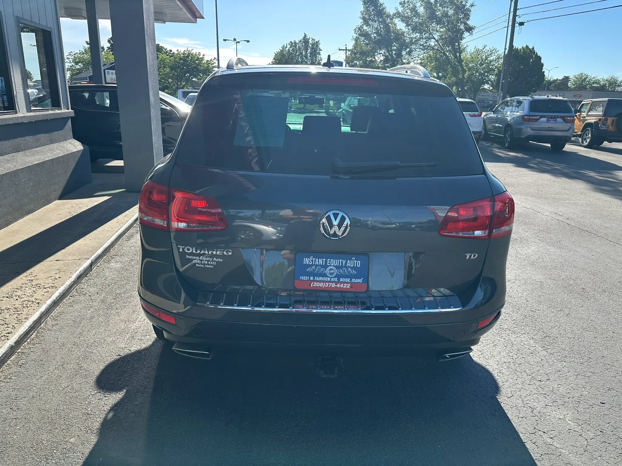 Used 2014 Volkswagen Touareg TDI AWD/4WD image 21