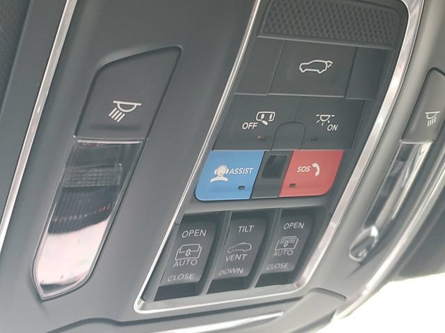 New 2026 Jeep Grand Cherokee Limited w/ Limited Altitude Package AWD/4WD image 31