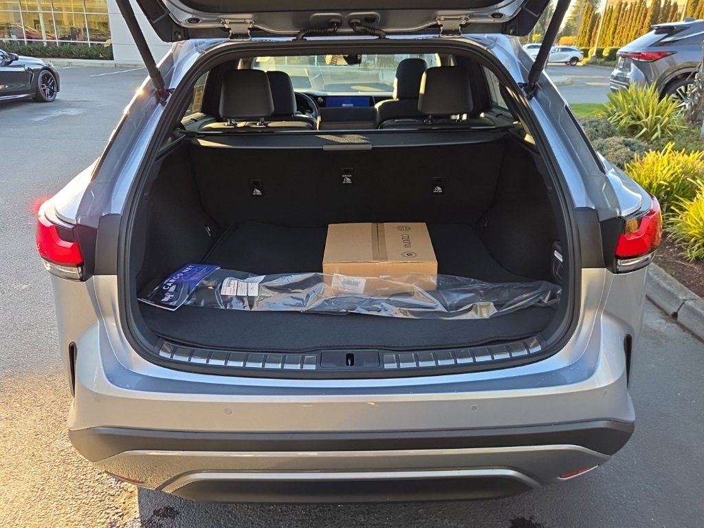 New 2026 Lexus RX 450h AWD image 16