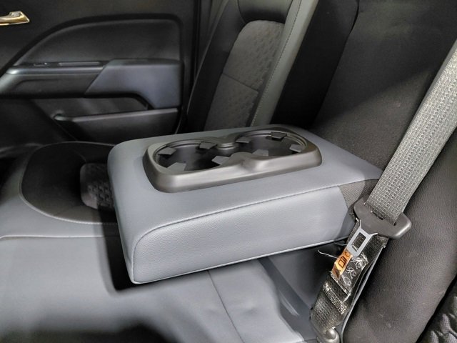 Used 2017 Chevrolet Colorado Z71 image 41