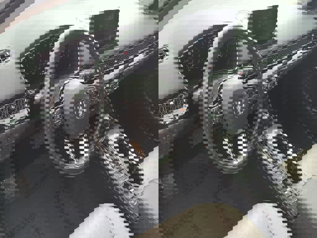 Used 2023 Honda Civic EX-L image 2