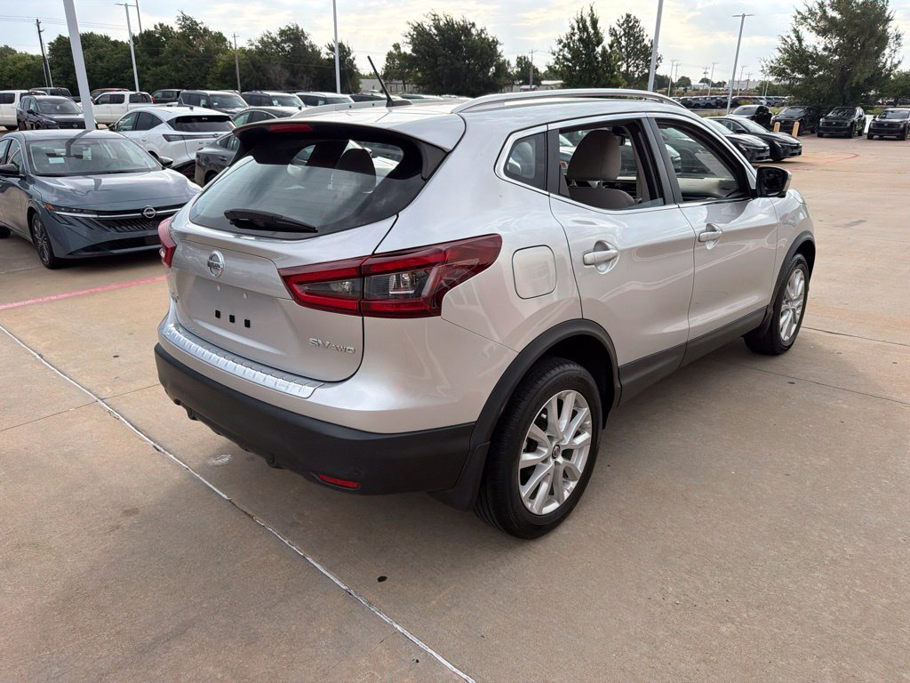 Used 2022 Nissan Rogue Sport SV w/ Technology Package AWD/4WD image 5