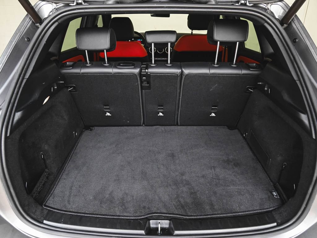 Used 2024 Mercedes-Benz GLA 35 AMG 4MATIC image 45