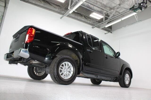 Used 2016 Nissan Frontier SV image 16