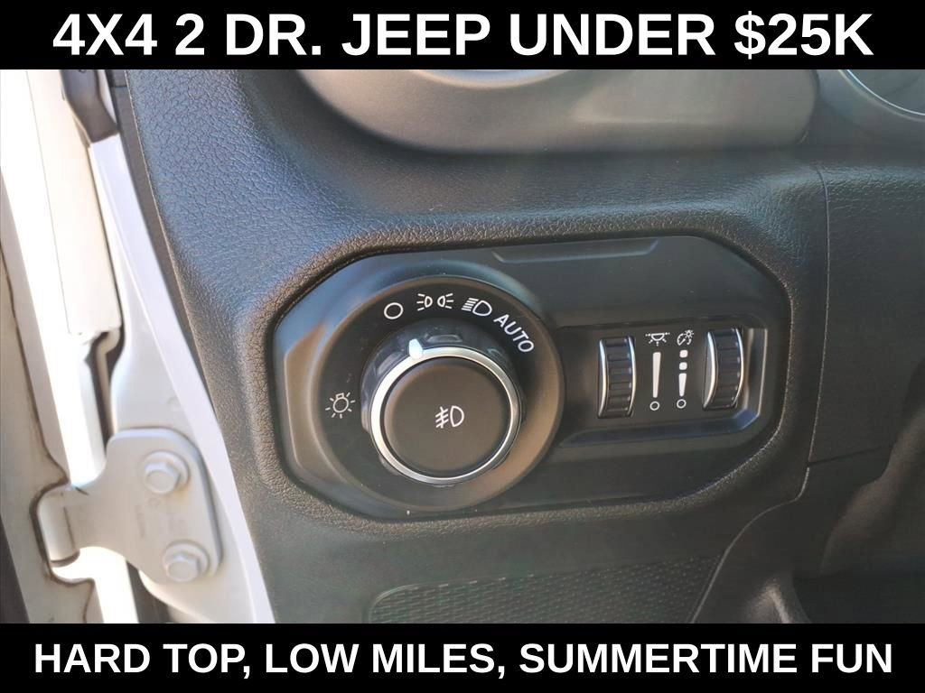 Used 2020 Jeep Wrangler Sport AWD/4WD image 16