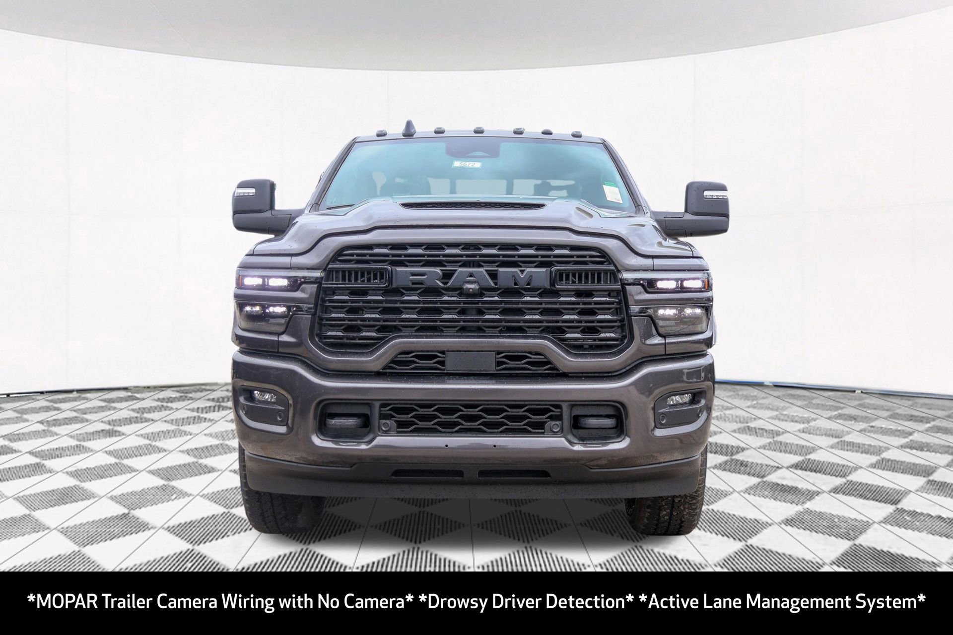 New 2026 RAM 2500 Limited AWD/4WD image 13