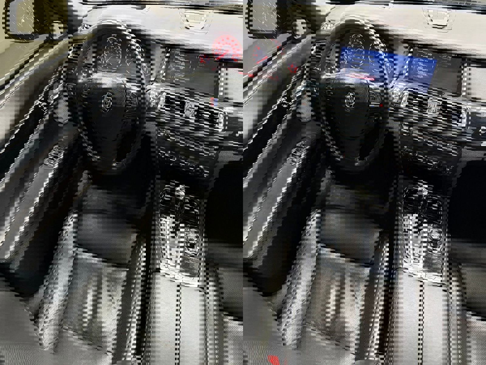 Used 2013 BMW 750Li LWB image 33