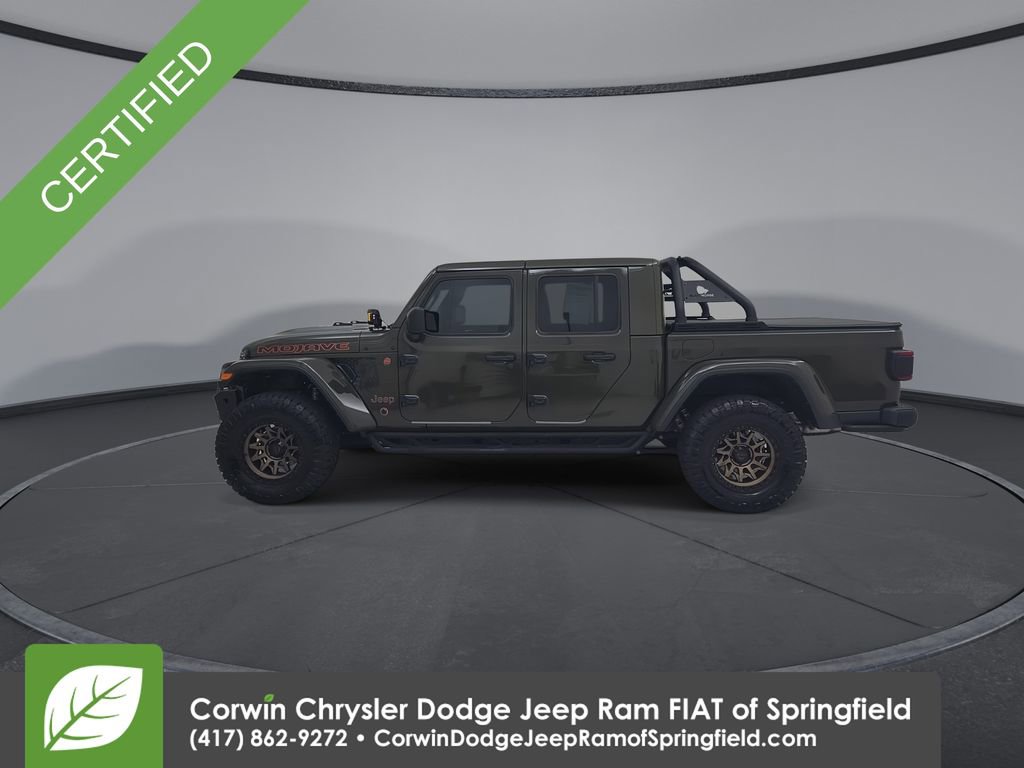 Used 2024 Jeep Gladiator Mojave AWD/4WD image 10
