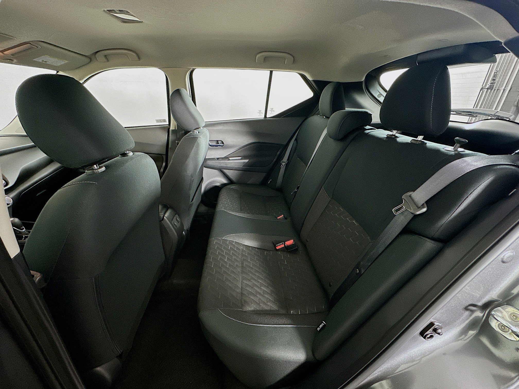 Used 2024 Nissan Kicks SV image 26