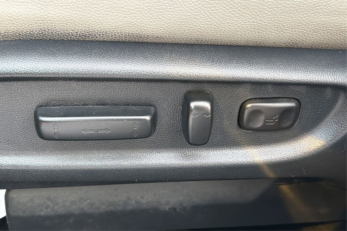 Used 2014 Honda Accord EX-L image 19