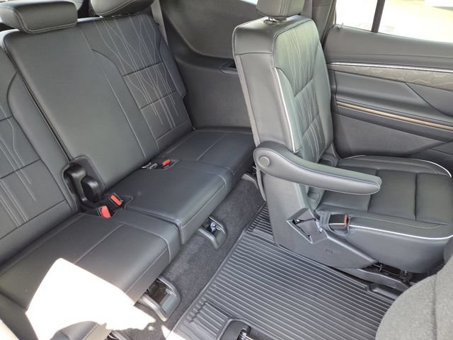 New 2026 Buick Enclave Avenir w/ Super Cruise Package AWD/4WD image 29