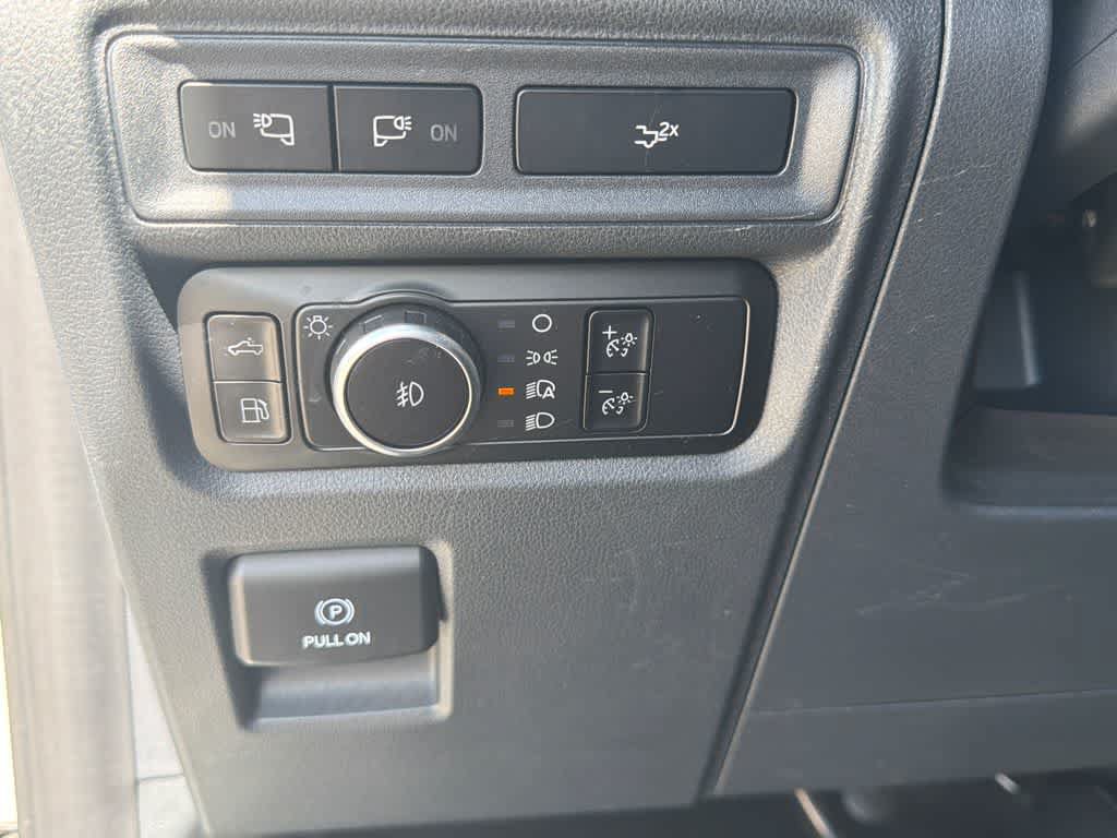 Used 2021 Toyota Corolla SE FWD image 27