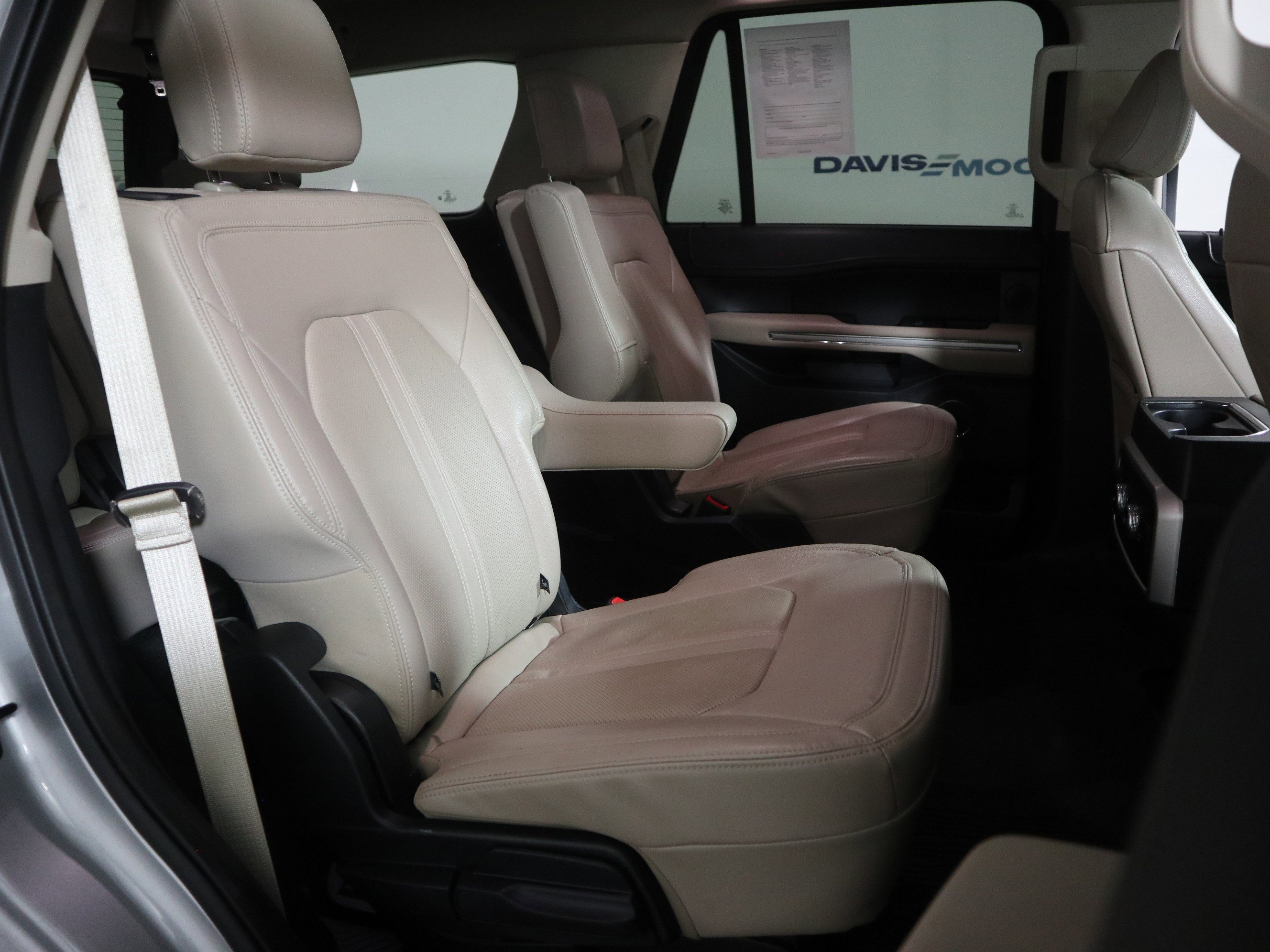 Used 2022 Ford Expedition Limited AWD/4WD image 18
