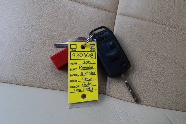 Used 2014 Mercedes-Benz Sprinter 3500 image 10