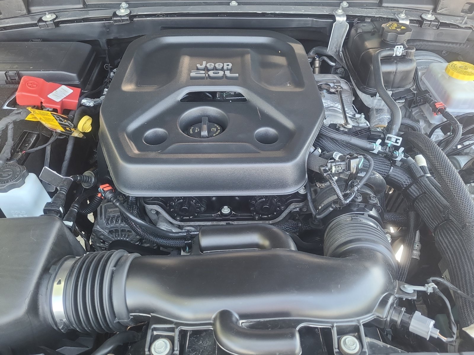 Used 2021 Jeep Wrangler Sport AWD/4WD image 22