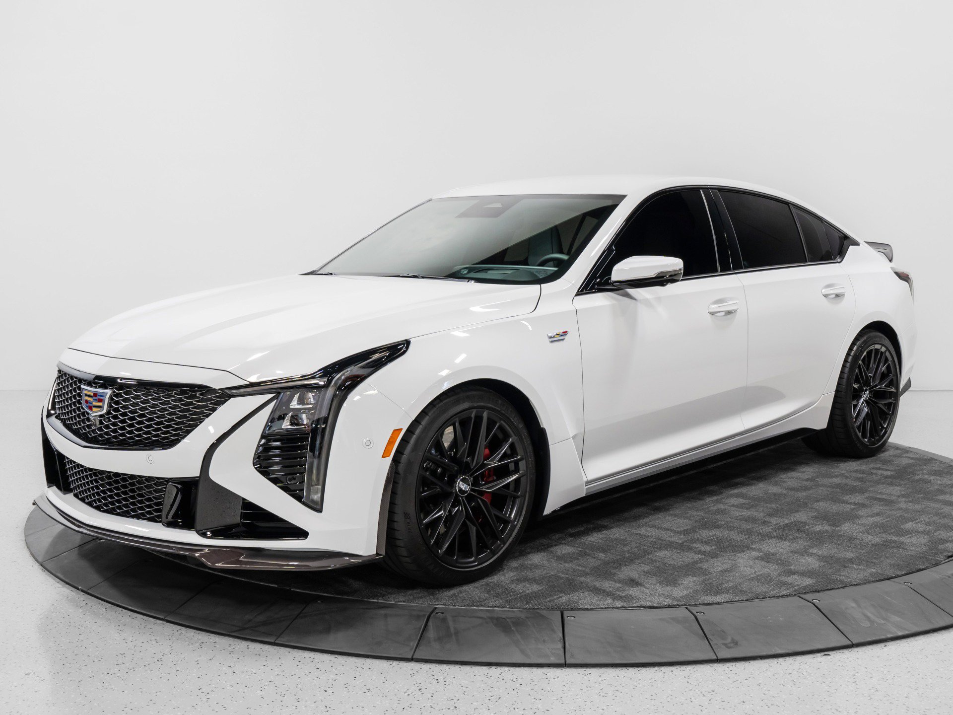 Used 2026 Cadillac CT5 V Blackwing w/ Carbon Fiber 1 Package image 2