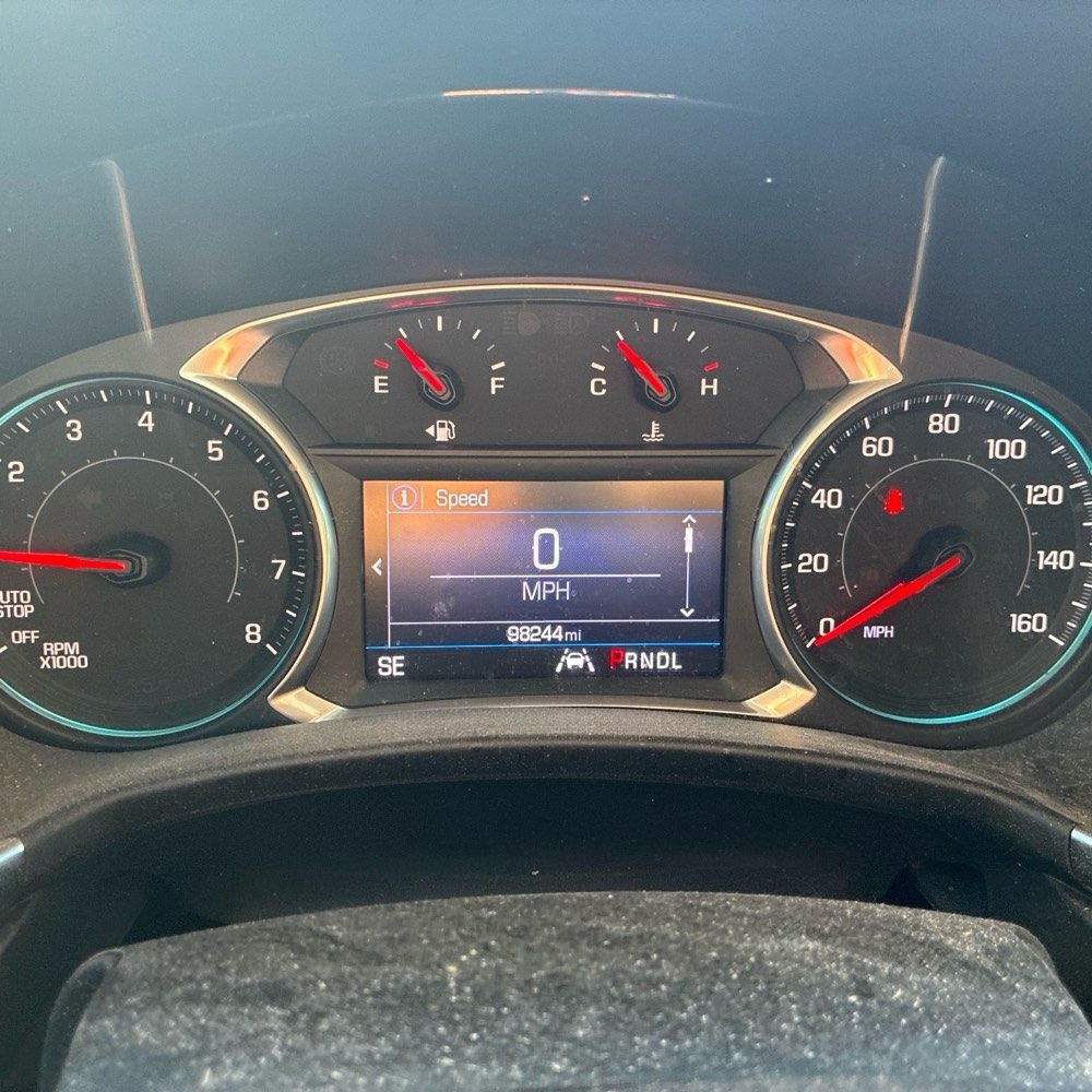 Used 2020 Chevrolet Equinox LT w/ Midnight Edition AWD/4WD image 8