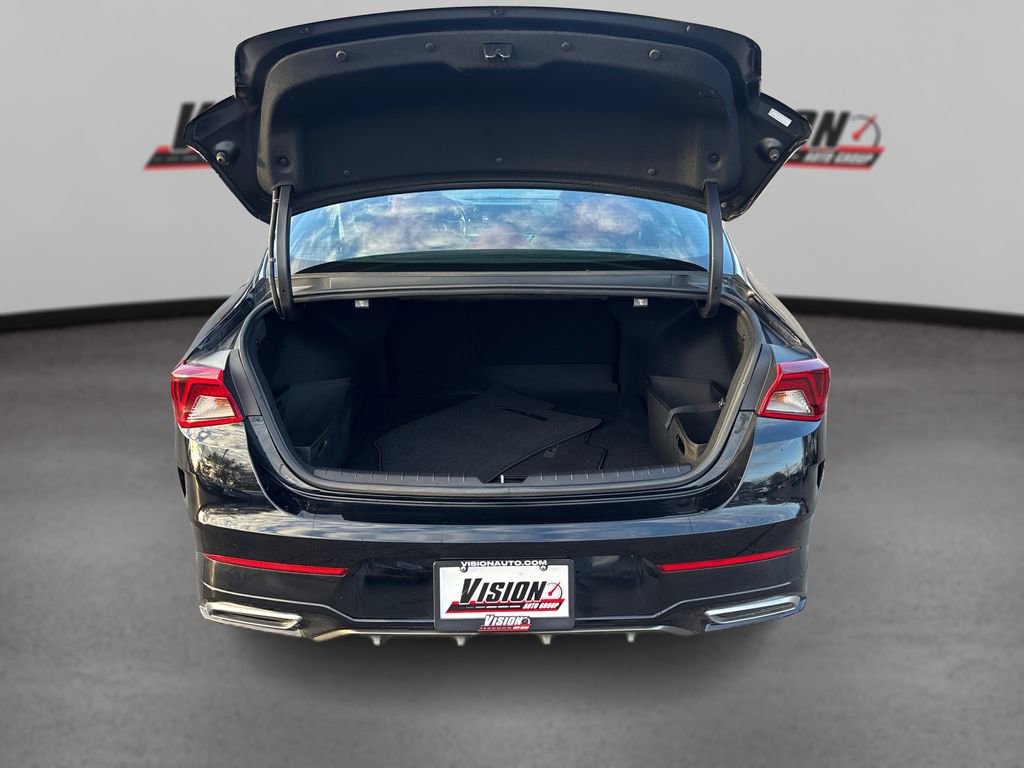 Used 2023 Kia K5 GT-Line w/ GT-Line Premium Package image 11
