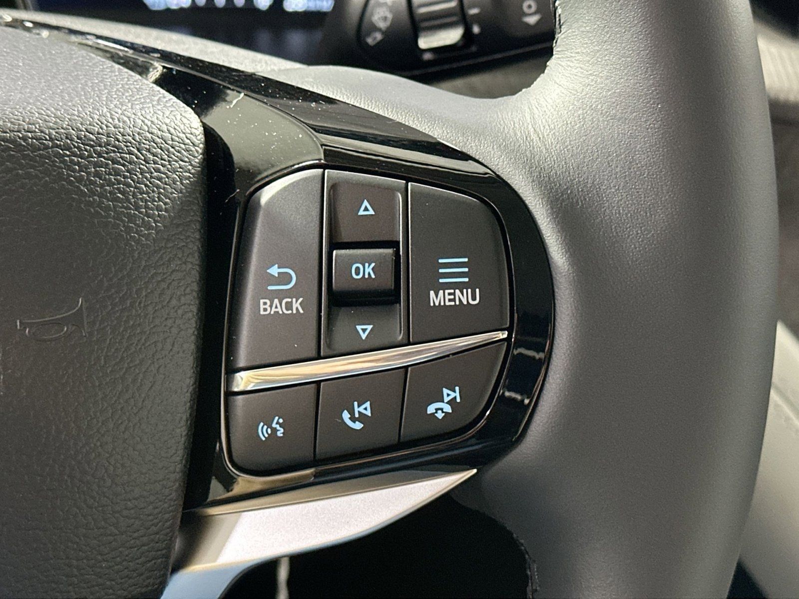 New 2026 Ford Explorer Platinum w/ LUX Leather Package image 20