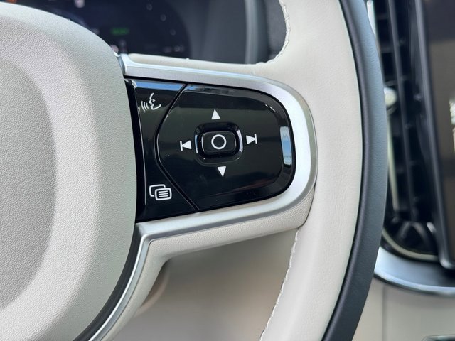 New 2026 Volvo XC90 T8 Ultra image 26