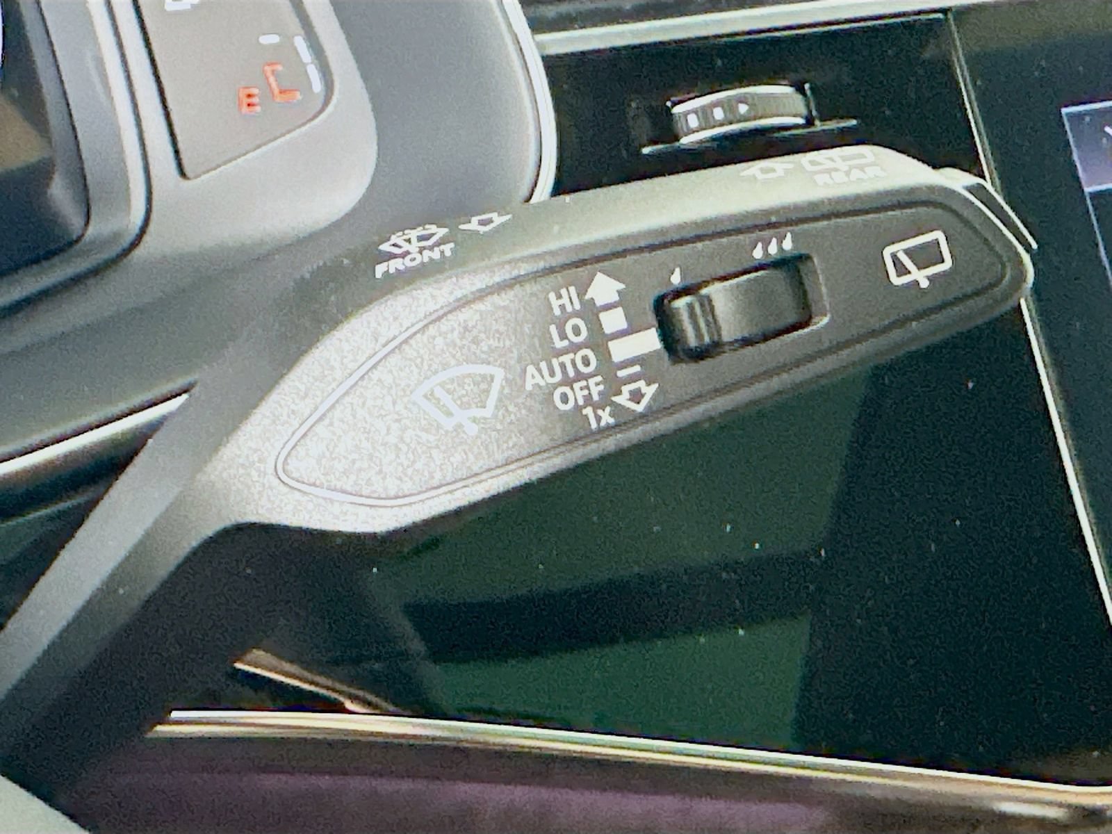 New 2026 Audi Q8 Premium Plus AWD/4WD image 22